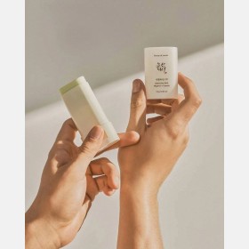 واقي الشمس Matte Sun Stick