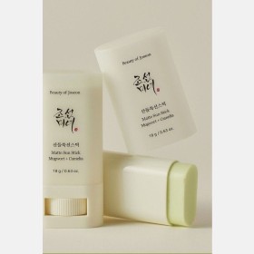 واقي الشمس Matte Sun Stick